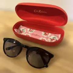 【新品・未使用】【Cath Kidston】サングラス ケース付き レディースのサムネイル