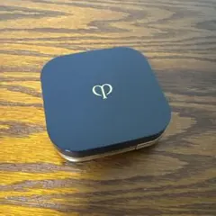 クレドポーボーテ　タンクッションエクラルミヌ　ケースのみ