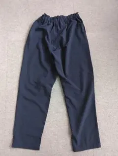値下げ！薄手パンツ　紺色　160