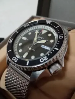 SEIKO5　Automatic　機械式自動巻　ダイバー　ブラック　未使用に近い