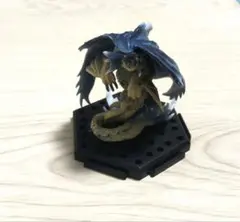 モンスターハンター　イソネミクニ亜種　フィギュア