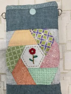 （パッチワークキット）①携帯ケース、サコッシュ、ハンドメイド、パッチワーク