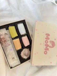 新品momoのほっこりスクイーズセット ミニロールケーキ4種 ギフトBox