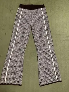 美品　RIVIETTA レディース　幾何学模様 ニットフレアパンツ