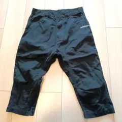 adidas 黒ショートパンツ ロゴ刺繍L882番