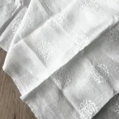 リネン100% 生地