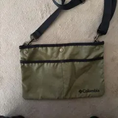 Columbia サコッシュ ショルダーバッグ カーキのサムネイル