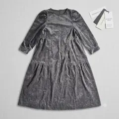 上品　ベロア調 ティアードロングワンピース チャコールグレー LL スッキリ