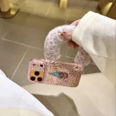 ファー付きピンクiPhoneケース