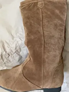 ベージュ スエード ロングブーツ ジッパー付き