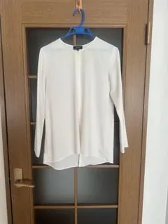 セオリーブラウスのサムネイル