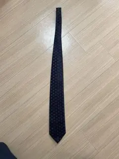 黒と紫のドット柄ネクタイ　ポールスミス