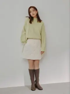 ハイネックリブニット