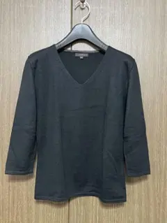 七分丈　薄手セーター　K.T サイズM Vネック　黒　ブラック