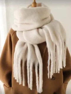 SHEIN シーイン 白 マフラー