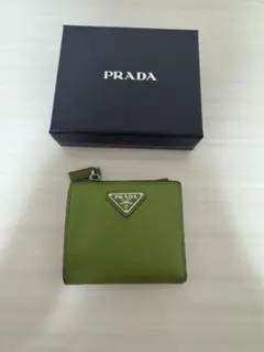 PRADA オリーブグリーン コインケース