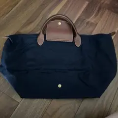 Item thumbnail for item f0711c9f-79f2-4e83-b30b-ebf9c06ada24