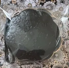 コスメデコルテ 2025 クリスマスコフレ　ポーチ