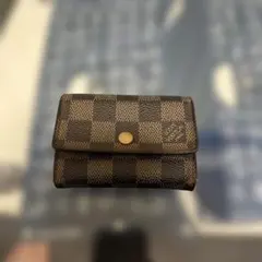 ᒪOᑌIՏ ᐯᑌITTOᑎ財布