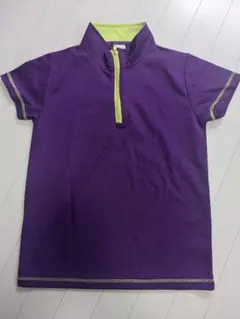 スポーツウェア　ハーフジップシャツ