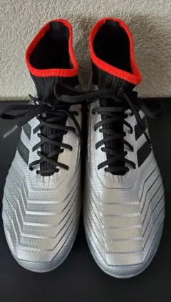 PREDATOR adidas スパイク