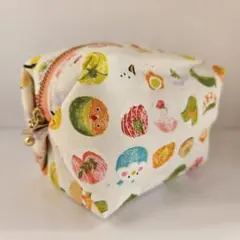 小鳥と手まり寿司柄・キャラメルポーチ