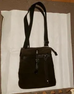 Item thumbnail for item cf88da79-8eff-4f64-a776-58154451b38c