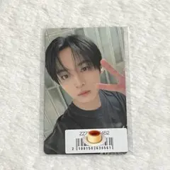 プロフ必読！！ ✪リノ公式トレカ✪ファイル付き✪ 2025年最新】straykids トレカ リノの人気アイテム - メルカリ