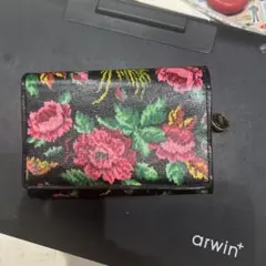 FEILER 花柄 二つ折り財布
