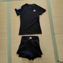 adidas テニスウェア ブラック Mサイズ