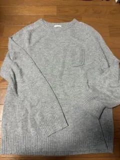 ニットセーターグレー色のサムネイル