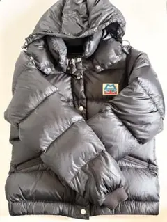Mountain Equipment ブラック ダウンジャケットXSのサムネイル