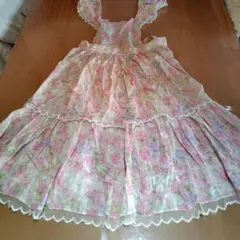 Item thumbnail for item 2fd71eaf-64c2-4360-9ce7-33a2980feb53