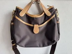 り*ご様 キタムラ　ショルダーバッグ　ブラウン