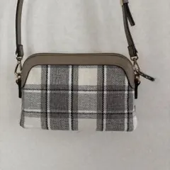 チェック柄ショルダーバッグ