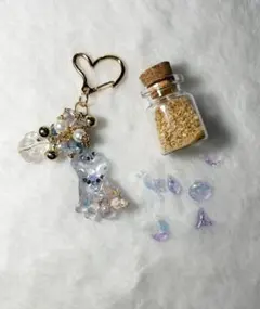 ฅ❤️ レジン　ねこ　宇宙　惑星　チャーム　パール　ハンドメイド ฅ❤️ レジン ねこ 惑星 宇宙 チャーム パール ハンドメイド - メルカリ