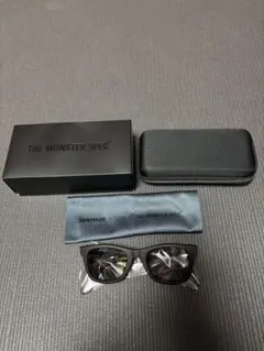 完売品 THE MONSTER SPEC SUNGLASS 偏光レンズ マット