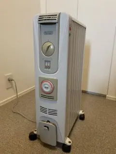 【新品未使用】DeLonghi オイルヒーター 楽天市場】デロンギ オイルヒーター with Pet [RHJ11G0812-DG