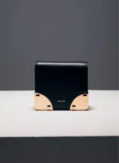 sacai ブラックレザー 三つ折り財布