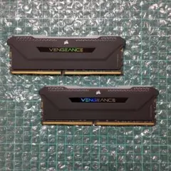Corsair 16GB（8GB×2） DDR4 メモリ RGB