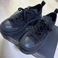 CONVERSE 厚底スニーカー