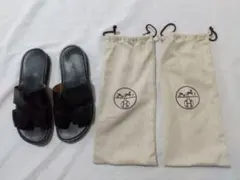 HERMES イズミール 43 サンダル 黒 エルメス レザーのサムネイル