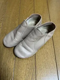 CAPEZIO カペジオ　ベージュ レザー シューズ