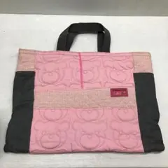 ハンドメイド　レッスンバック　クマ刺繍のキルティングトートバッグ