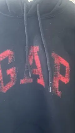 GAP フード付きパーカー 黒/赤