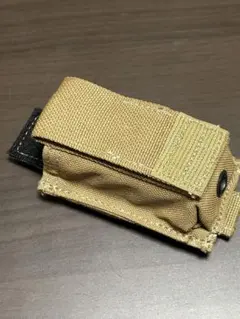 実物 米軍放出品 EAGLE 9mm シングル カイデックス マガジンポーチ①