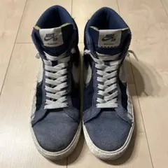 NIKE SB BLAZER MID スニーカー