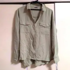 グリーンブラウス