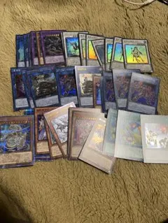 遊戯王OCG デュエルモンスターズ デッキ 40枚以上