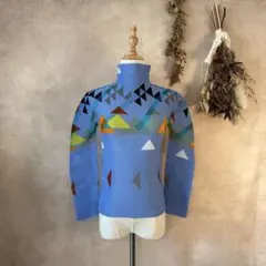 極美品 me ISSEY MIYAKE 幾何学柄 ハイネックカットソー プリーツ